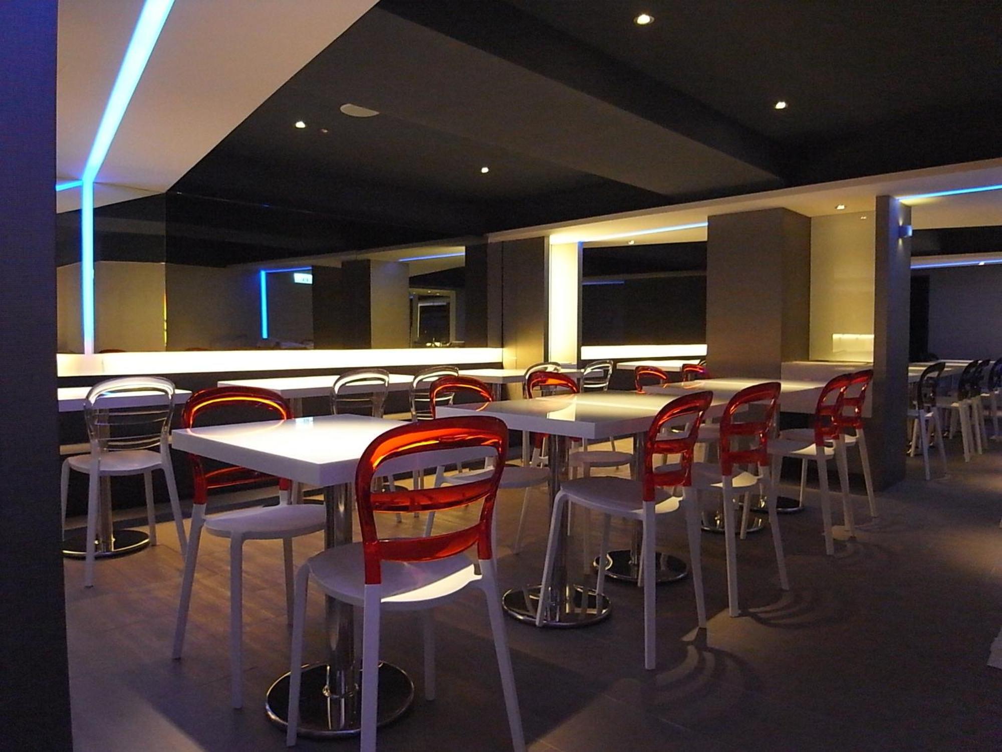 CityInn Hotel Plus - Taichung Station Branch Exterior foto