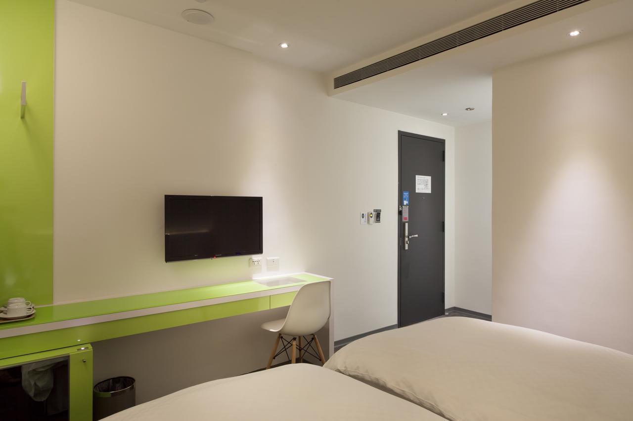CityInn Hotel Plus - Taichung Station Branch Exterior foto